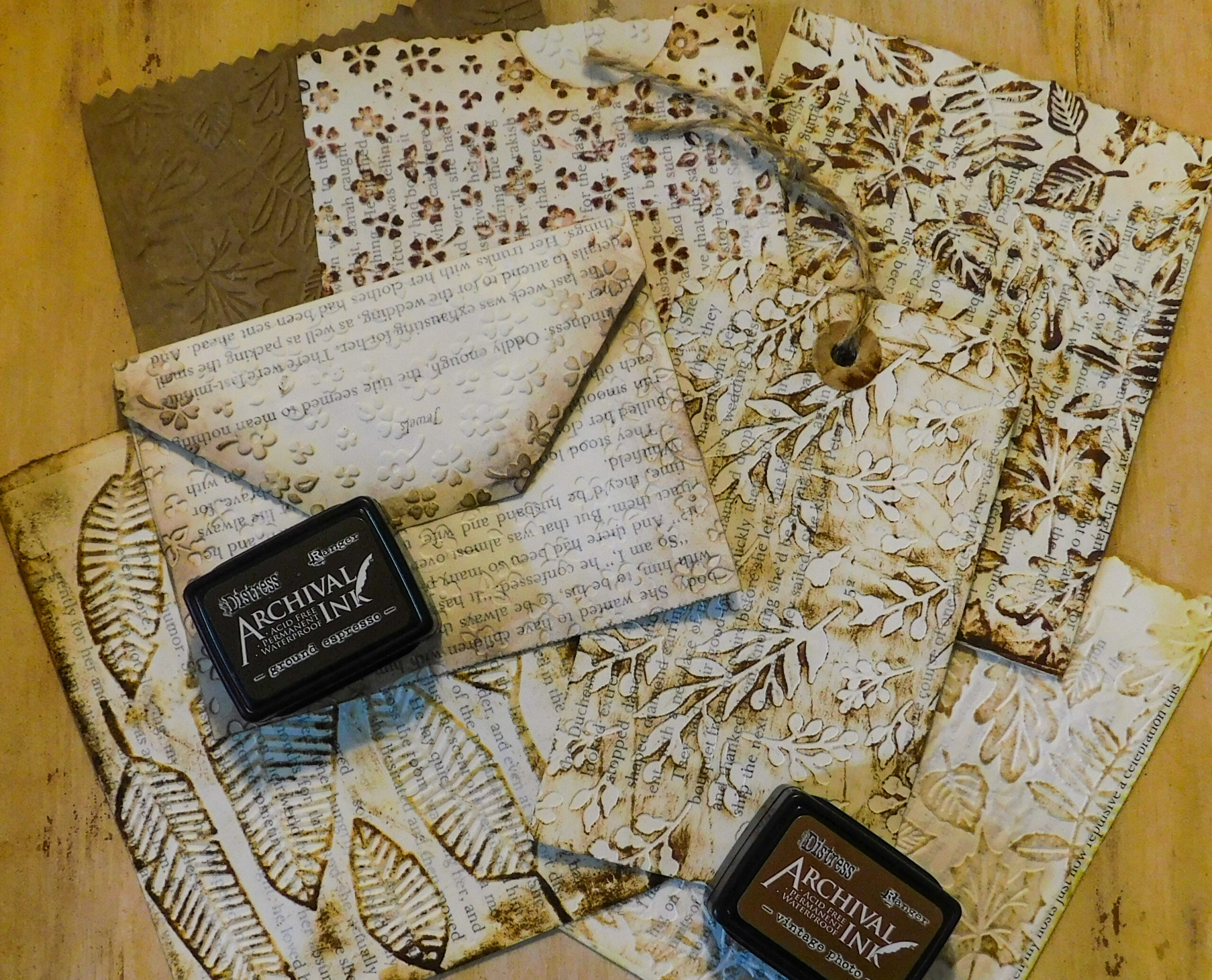 Read more about the article Soft Book Page Textures
