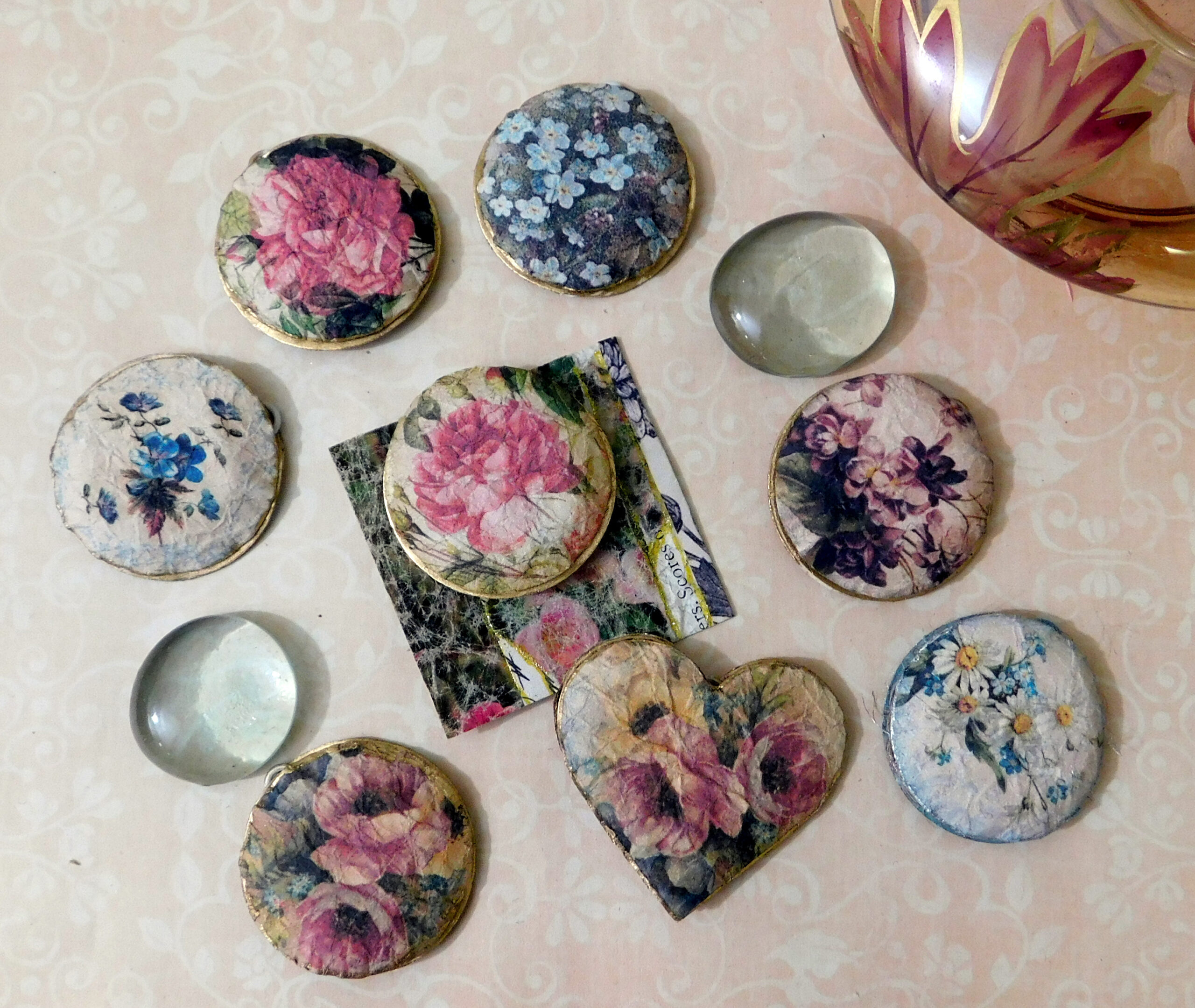 Read more about the article Momigami Button Clips