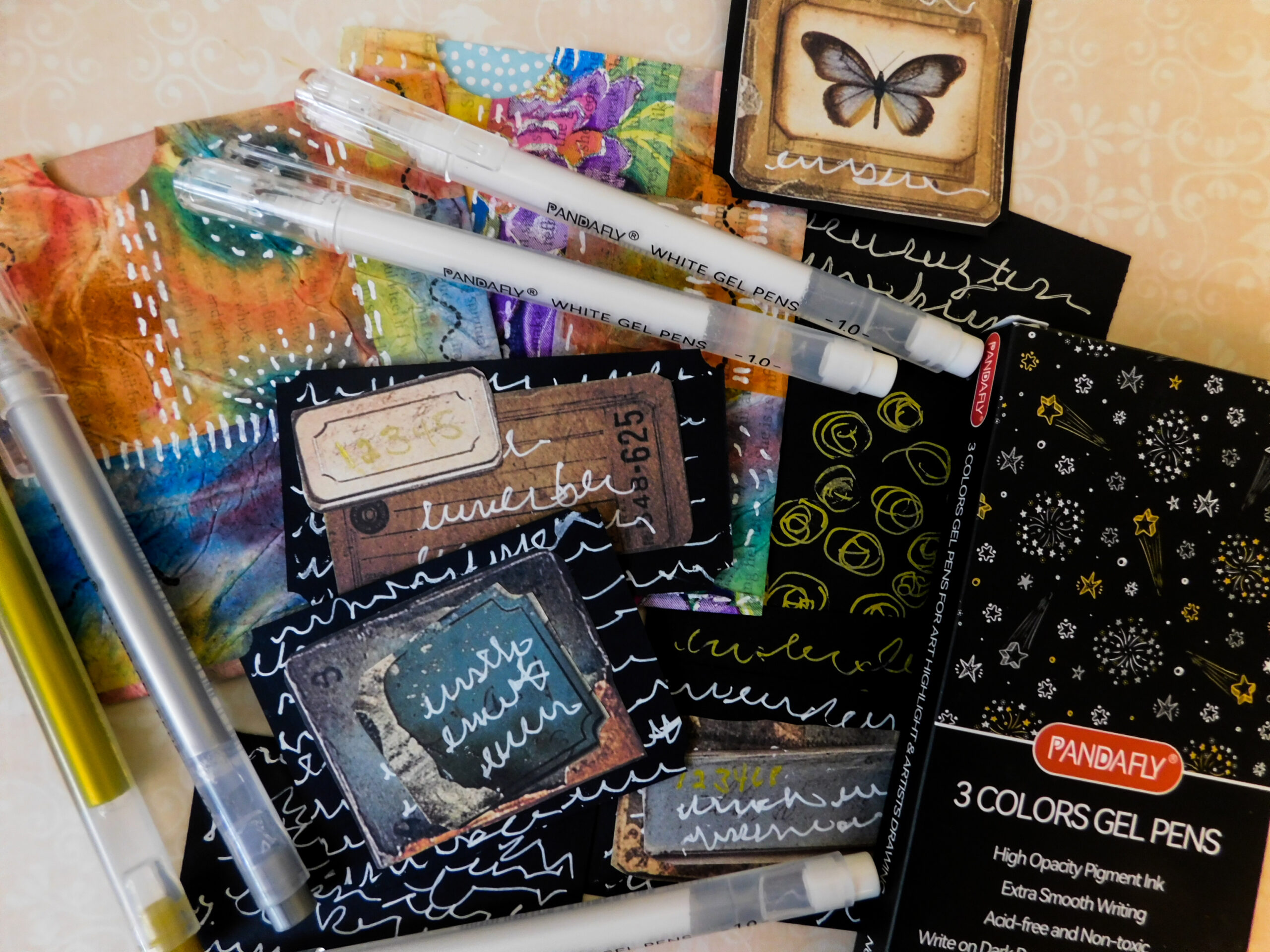 Read more about the article Pandafly White Gel Pen 5 Pack Review