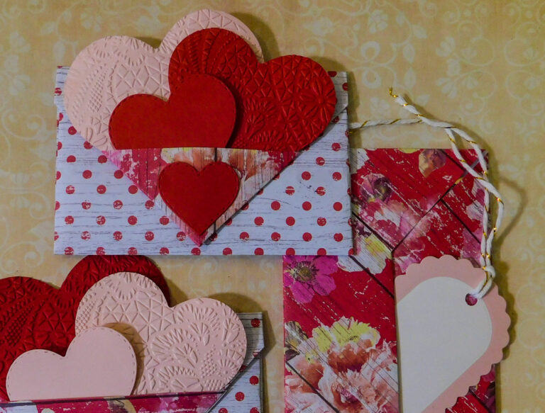 Read more about the article Tuck a Treat Envelope Closure