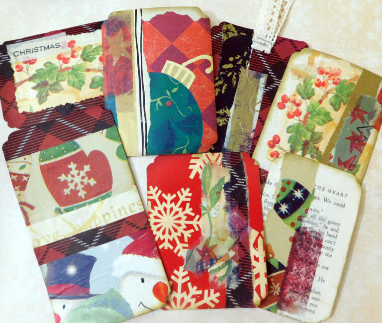 Read more about the article Vintage Wrapping Paper Journal Cards